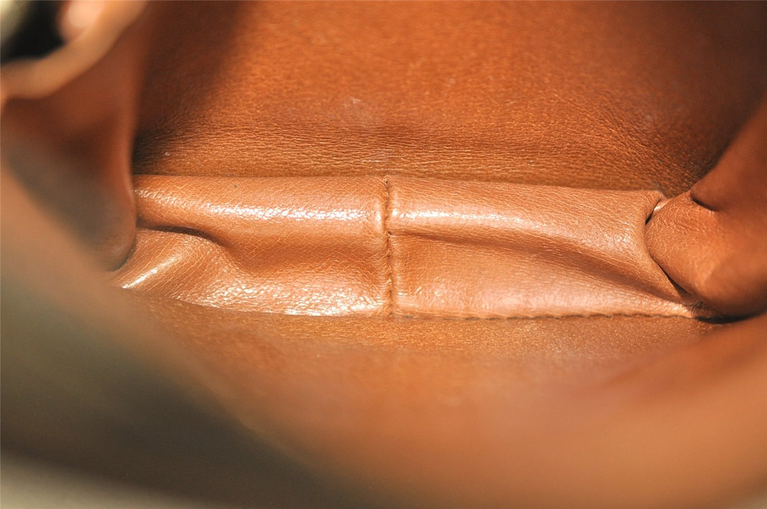 Authentic Louis Vuitton Monogram Danube Shoulder Cross Bag Old Model LV 2070I