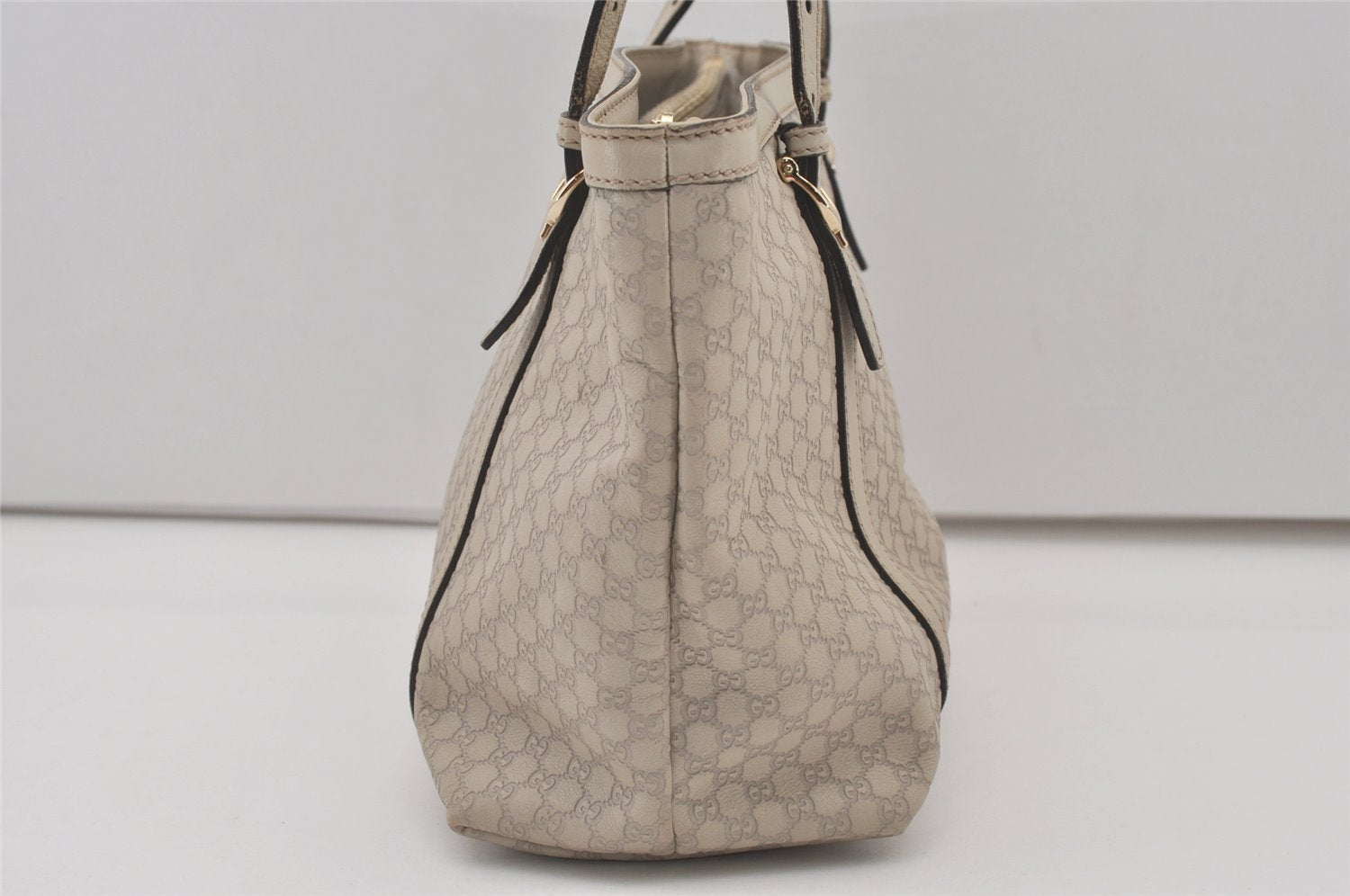 Authentic GUCCI Micro Guccissima GG Leather Shoulder Hand Bag 336776 White 2070J