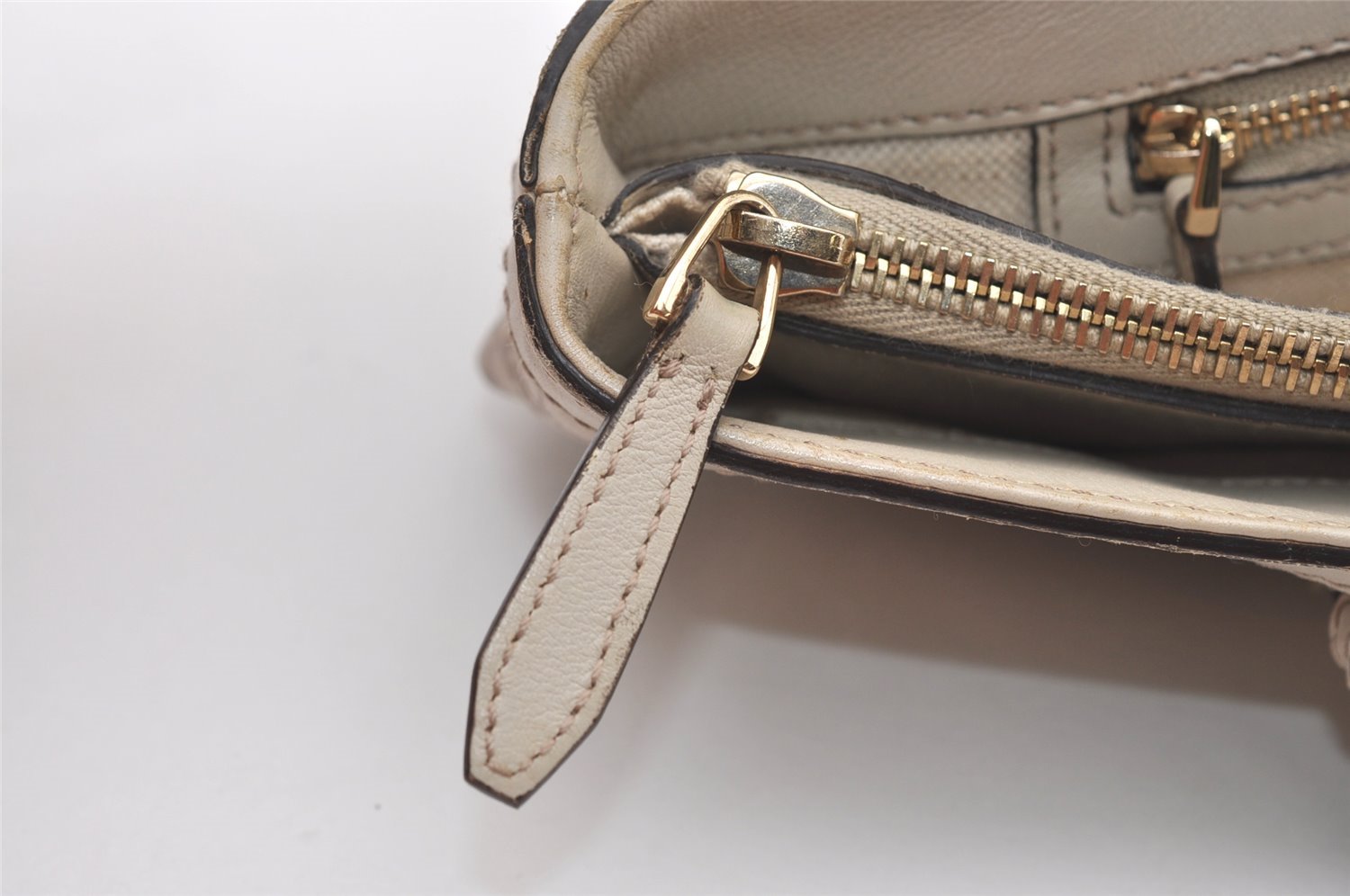 Authentic GUCCI Micro Guccissima GG Leather Shoulder Hand Bag 336776 White 2070J