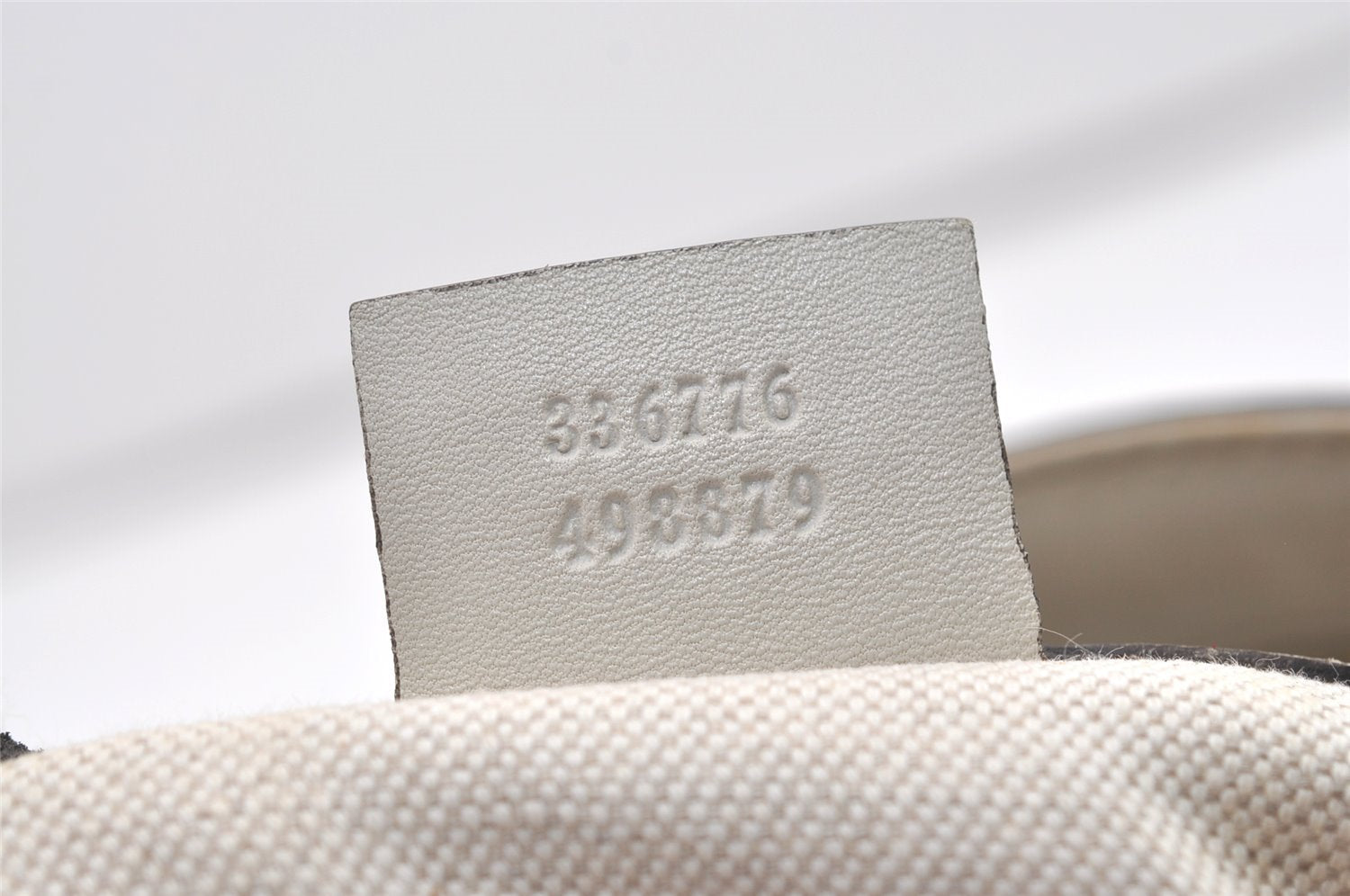 Authentic GUCCI Micro Guccissima GG Leather Shoulder Hand Bag 336776 White 2070J