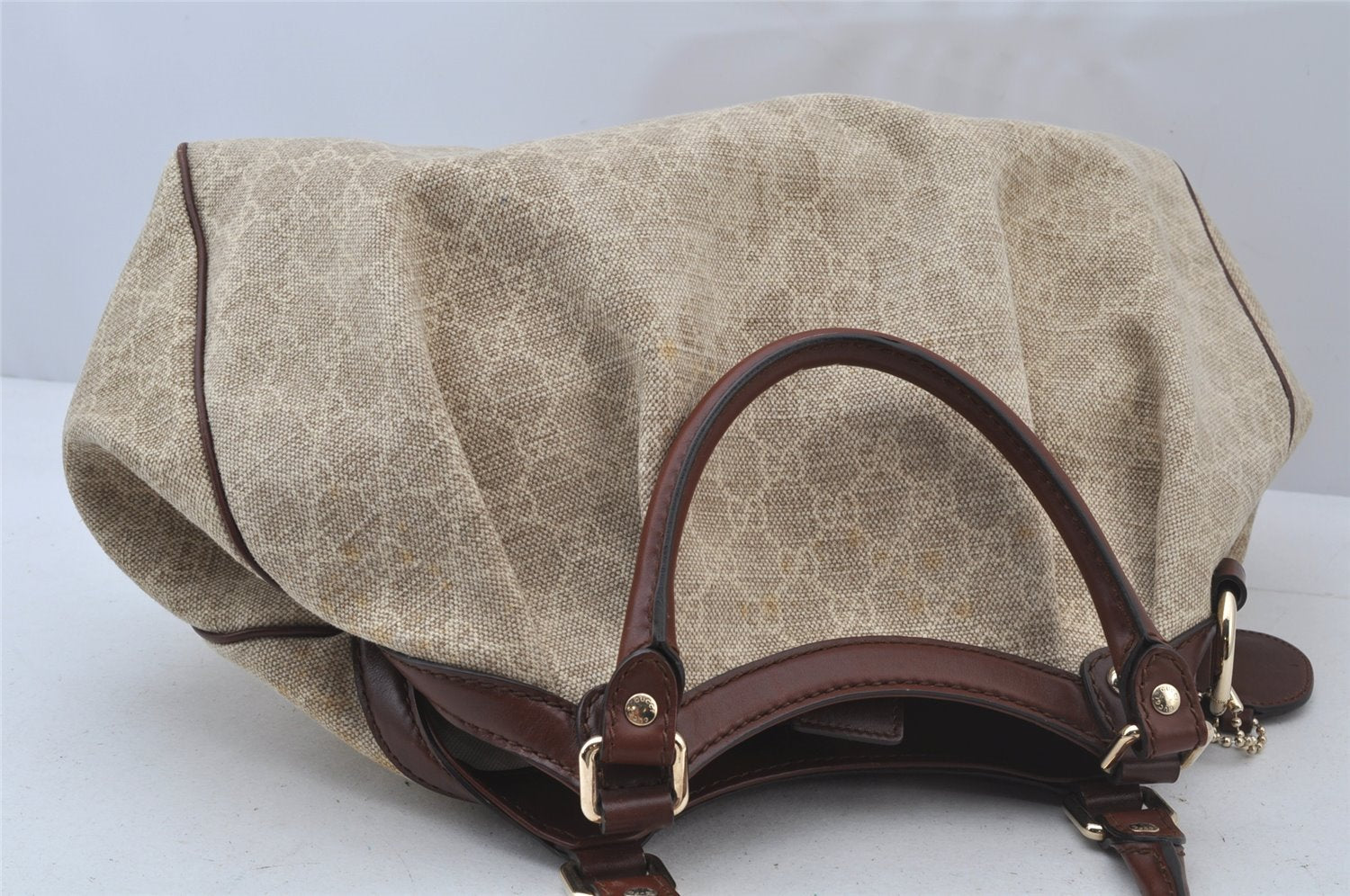 Authentic GUCCI Sukey Shoulder Tote Bag GG Canvas Leather 211944 Beige 2077J