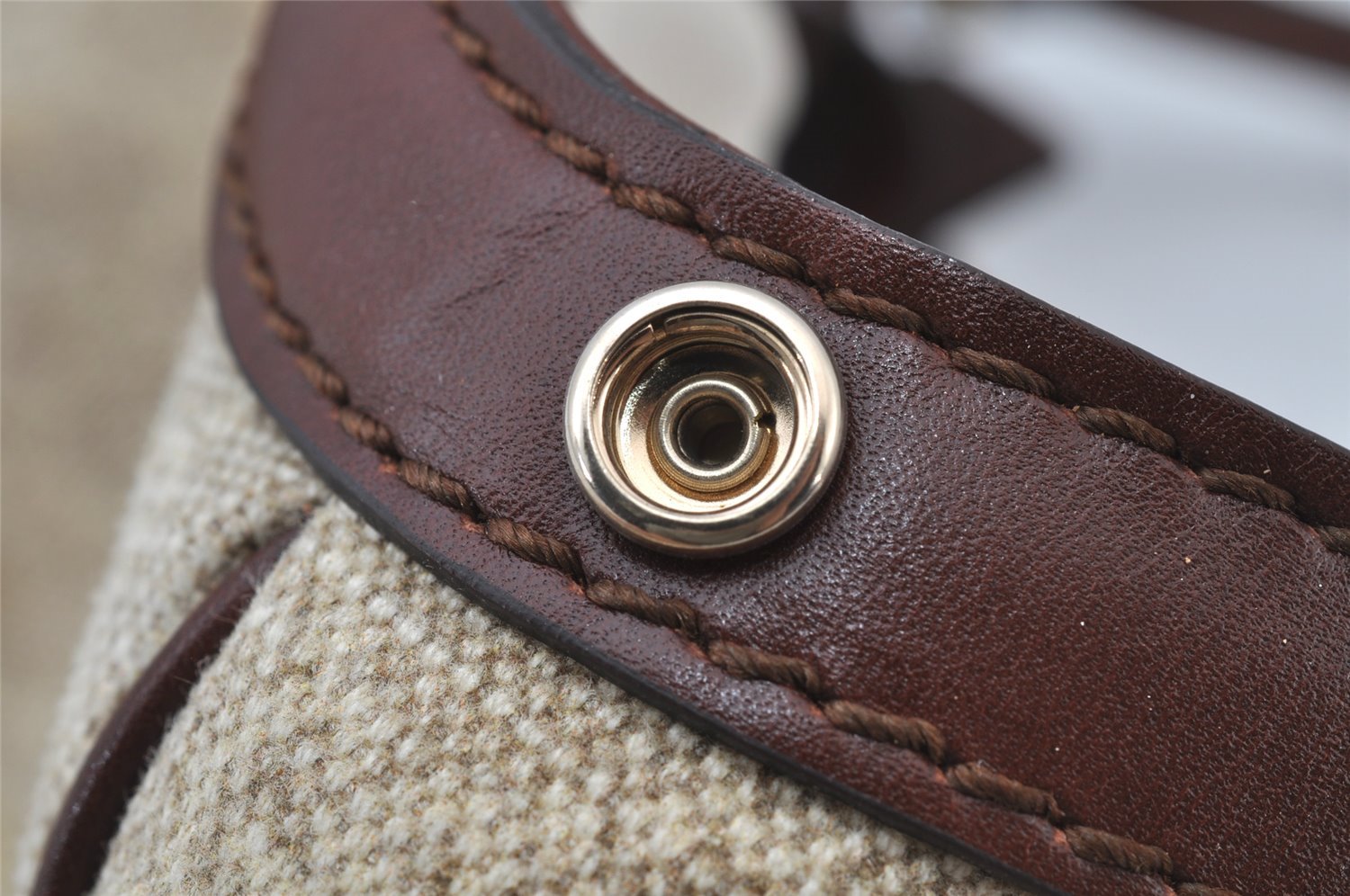 Authentic GUCCI Sukey Shoulder Tote Bag GG Canvas Leather 211944 Beige 2077J