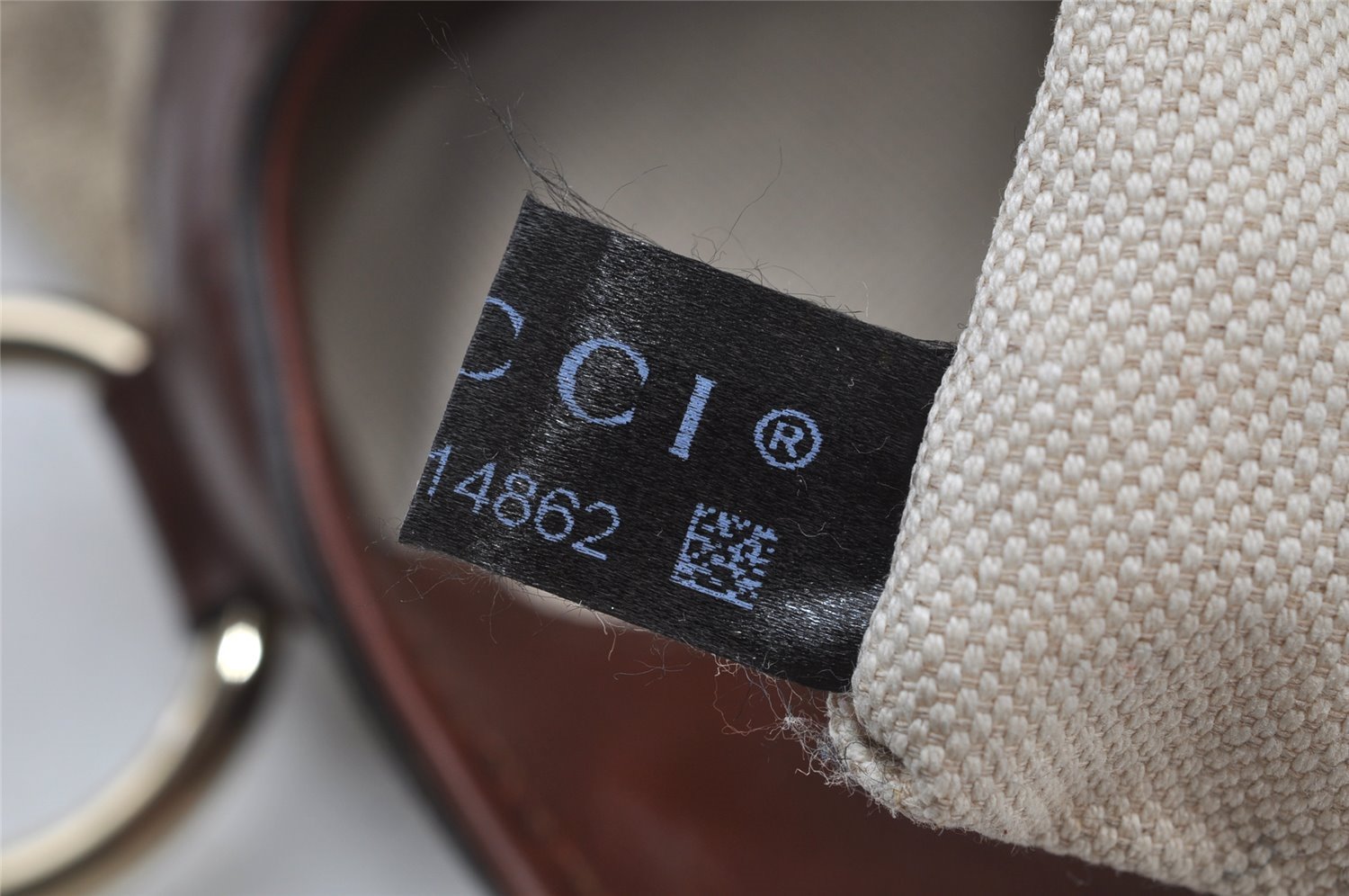 Authentic GUCCI Sukey Shoulder Tote Bag GG Canvas Leather 211944 Beige 2077J