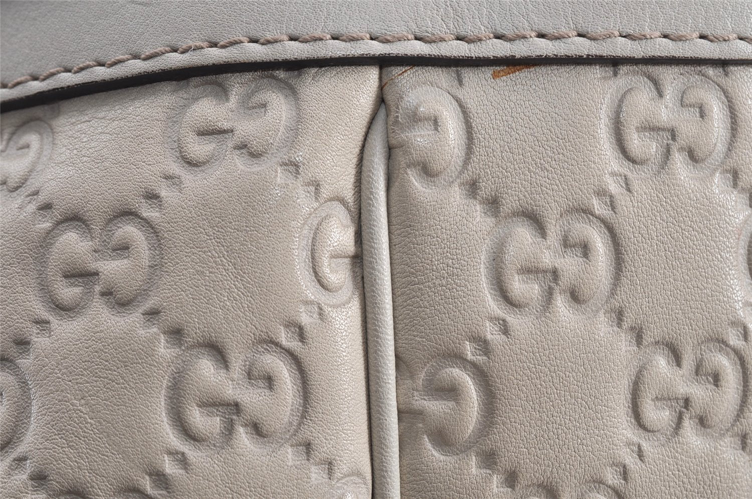 Authentic GUCCI Guccissima Mayfair Hand Tote Bag GG Leather 257061 White 2081K