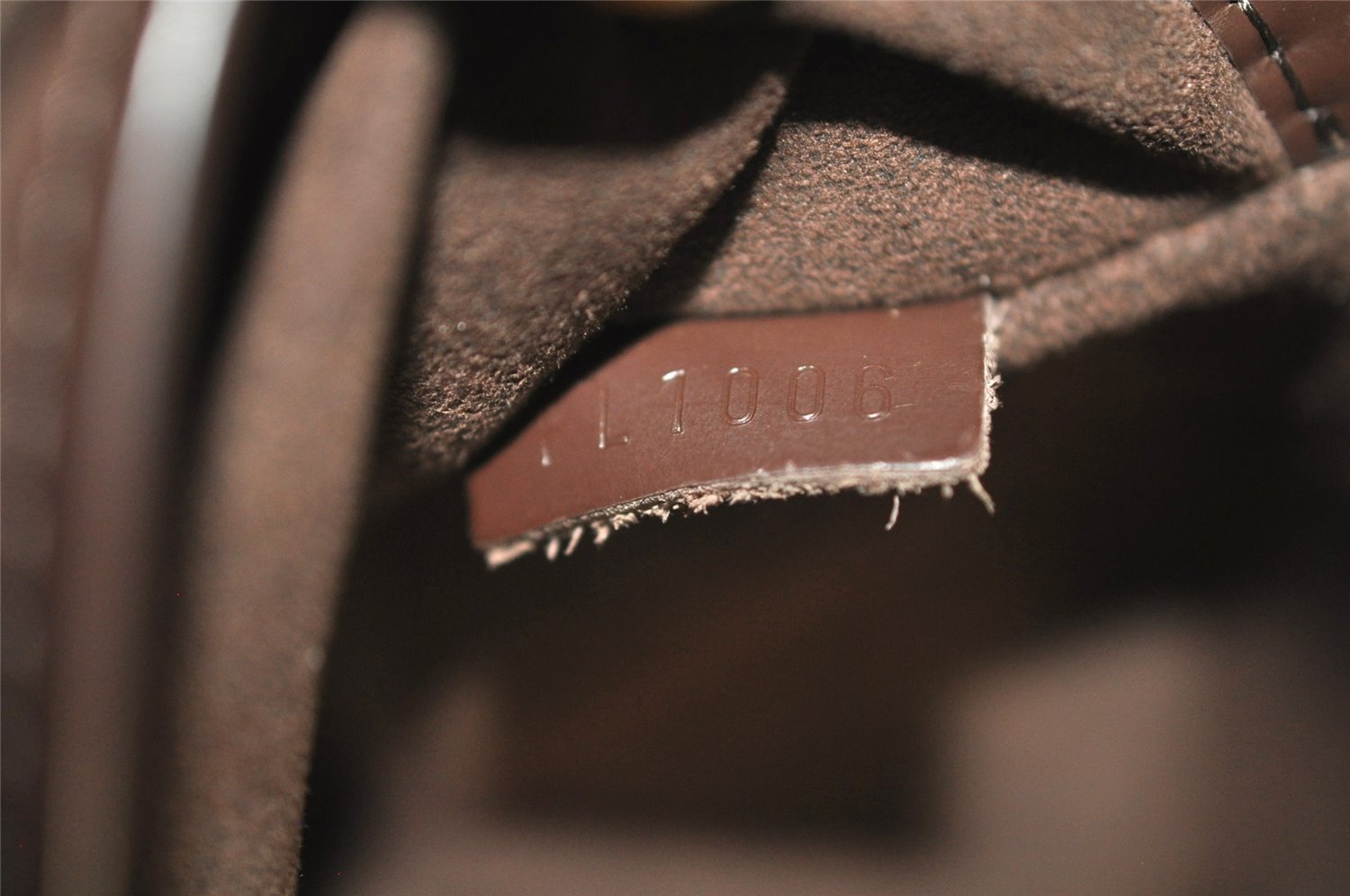 Authentic Louis Vuitton Damier Saint Louis Clutch Hand Bag Purse N51993 LV 2082J