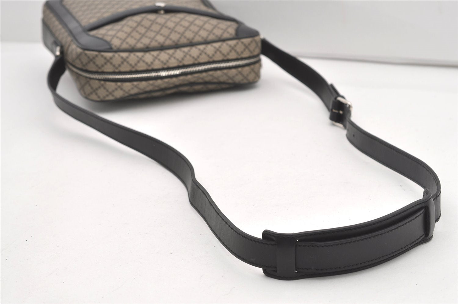 Authentic GUCCI Diamante Shoulder Cross Body Bag PVC Leather 268159 Brown 2083J