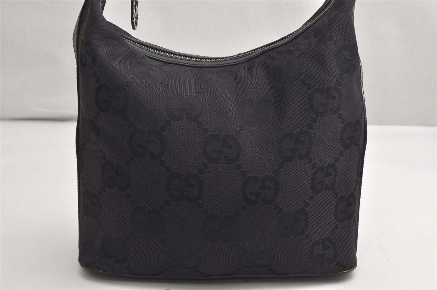 Authentic GUCCI Shoulder Hand Bag Purse GG Canvas Leather 0013814 Black 2083K