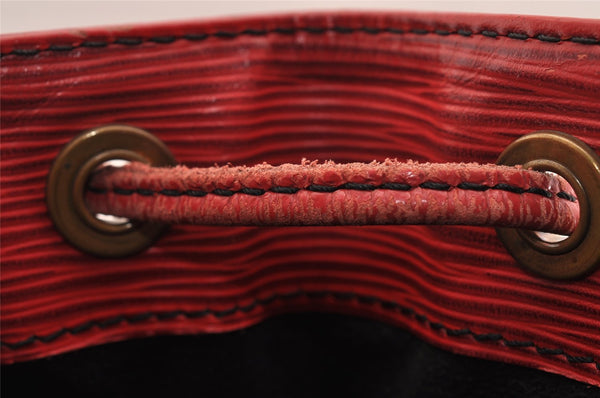 Authentic Louis Vuitton Epi Petit Noe Shoulder Drawstring Bag M44107 Red 2086I