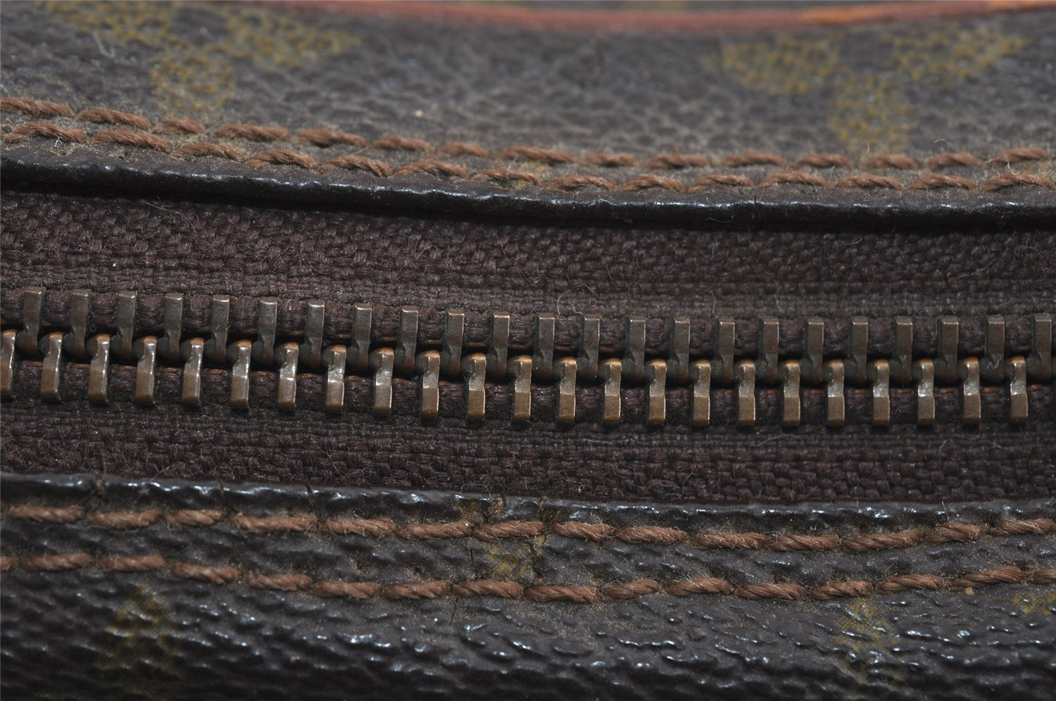 Authentic Louis Vuitton Monogram Amazone Shoulder Cross Bag Old Model Junk 2087I