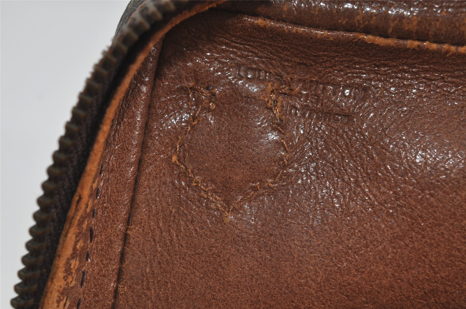 Authentic Louis Vuitton Monogram Amazone Shoulder Cross Bag Old Model Junk 2087I