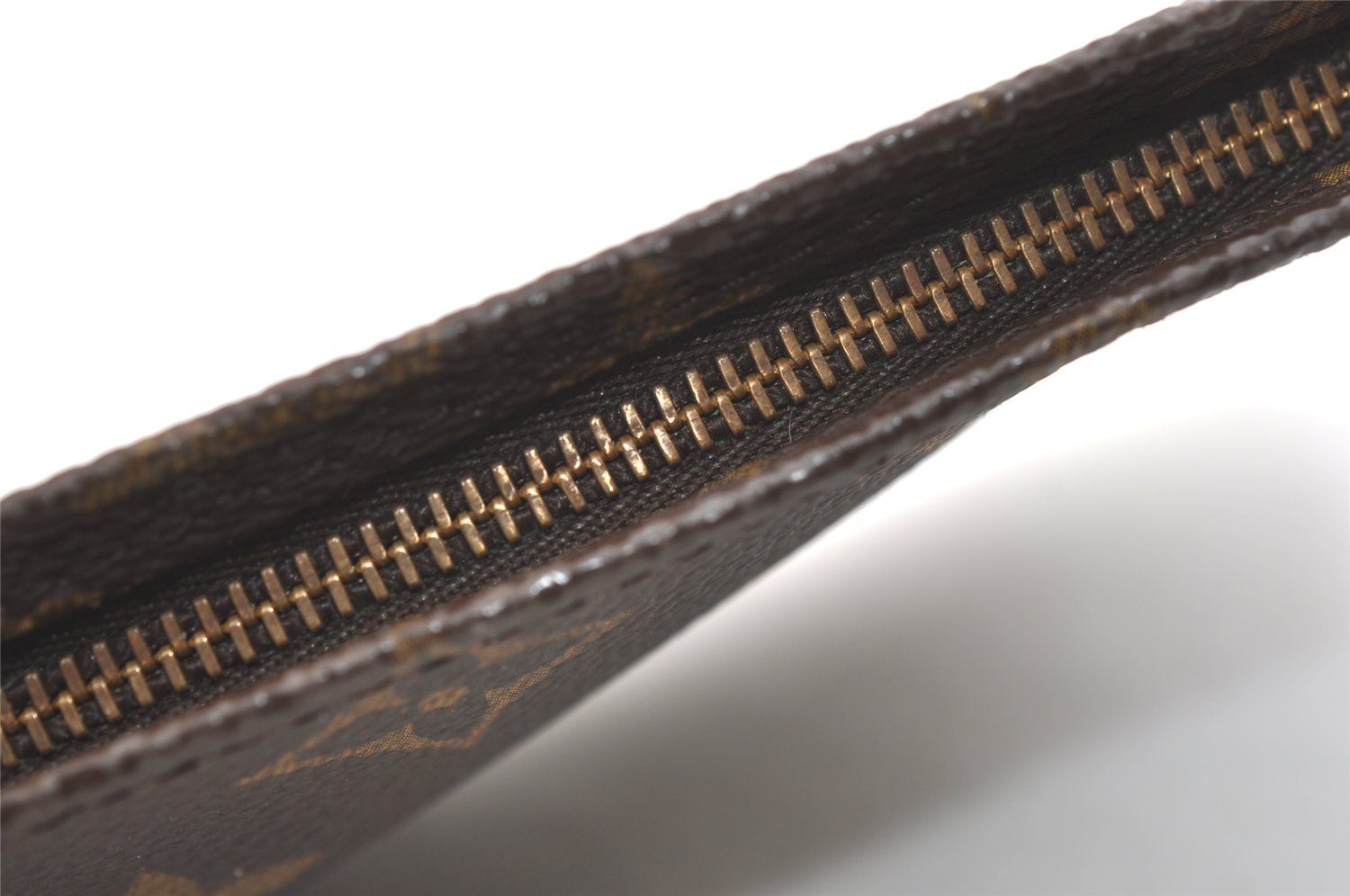 Authentic Louis Vuitton Monogram Pouch For Bucket GM LV Junk 2087K