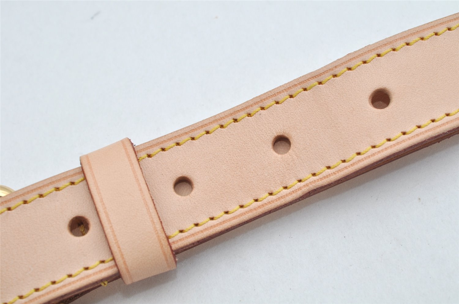 Authentic Louis Vuitton Leather Shoulder Strap Beige 35.6-39.4