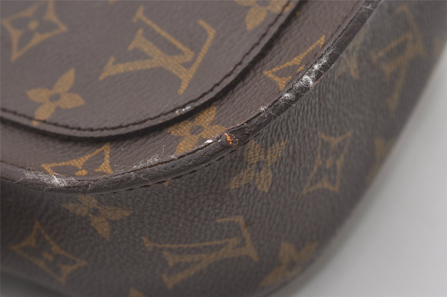 Authentic Louis Vuitton Monogram Saint Cloud GM M51242 Shoulder Cross Bag 2093J