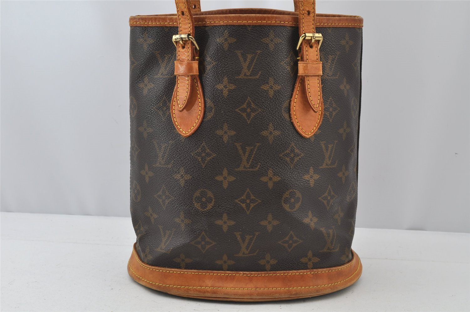 Authentic Louis Vuitton Monogram Bucket PM Shoulder Tote Bag M42238 LV 2097J