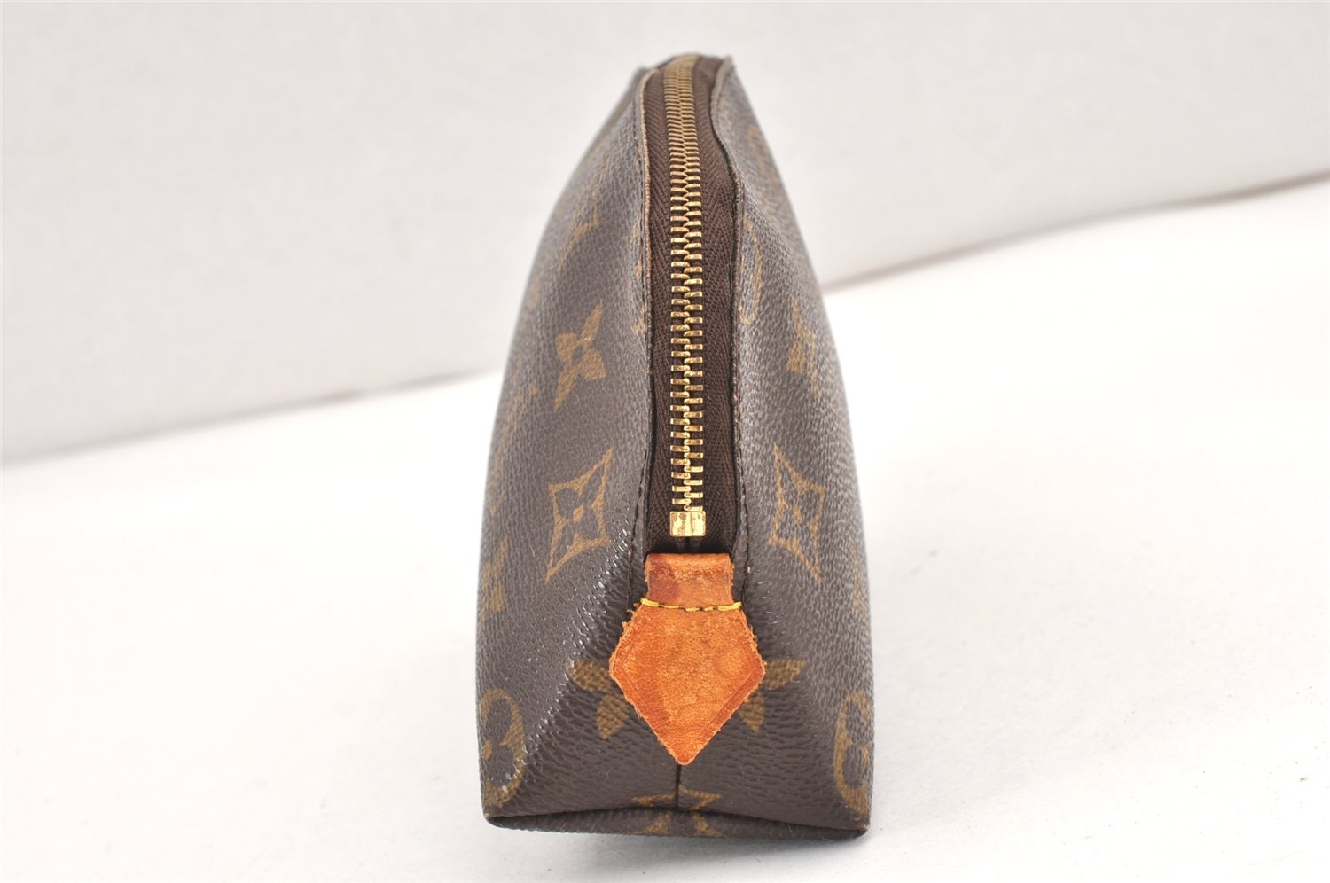 Authentic Louis Vuitton Monogram Pochette Cosmetic Pouch M47515 LV 2097K