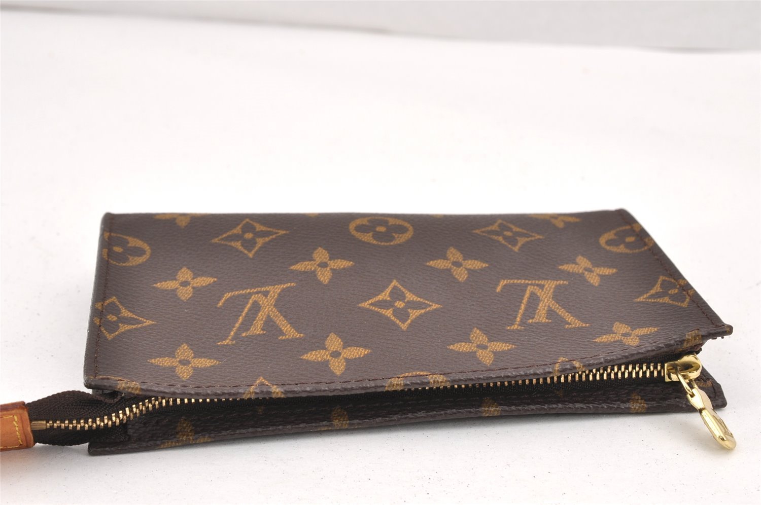 Authentic Louis Vuitton Monogram Pouch For Bucket PM LV 2098K