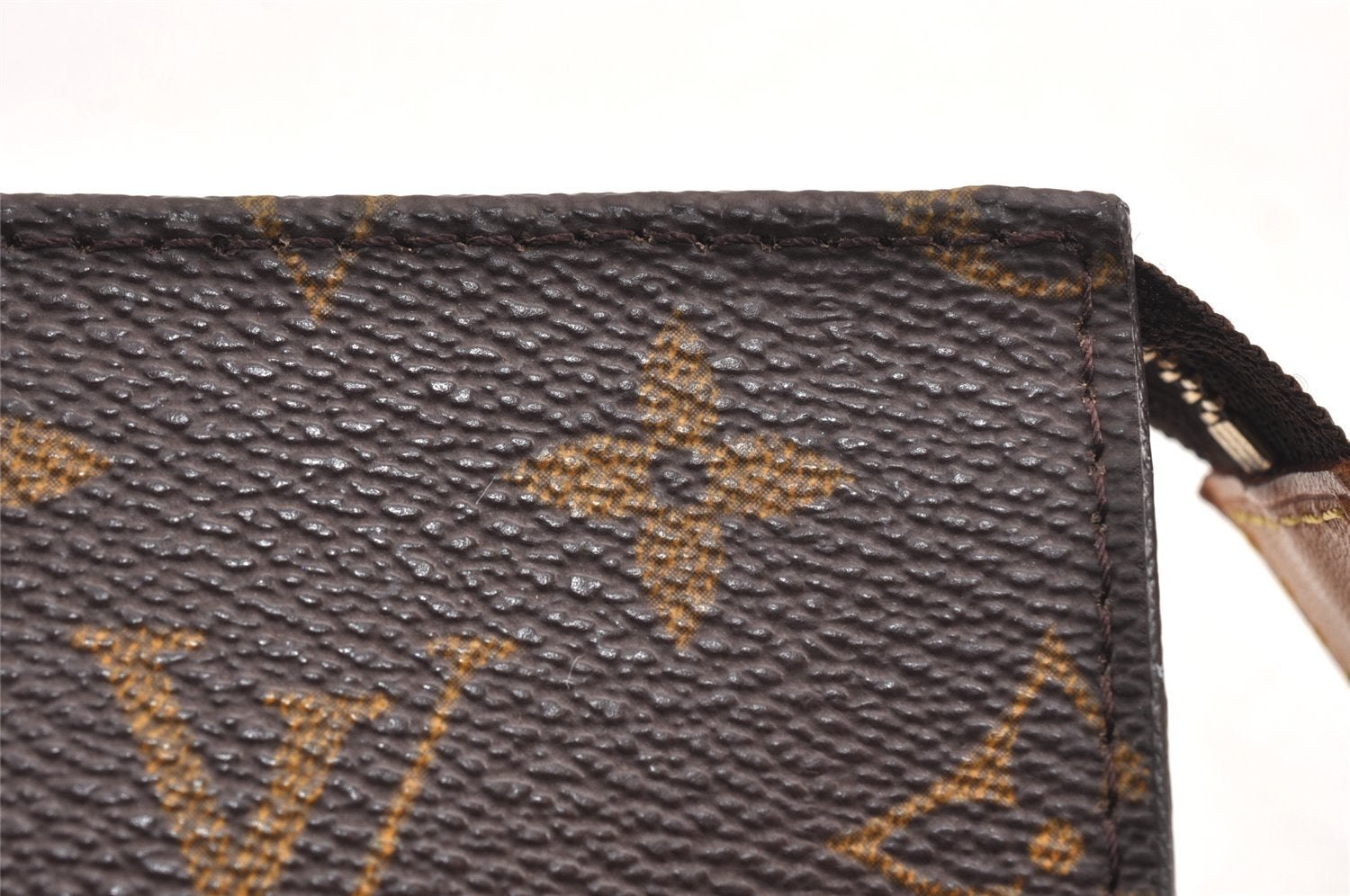 Authentic Louis Vuitton Monogram Pouch For Bucket PM LV 2098K