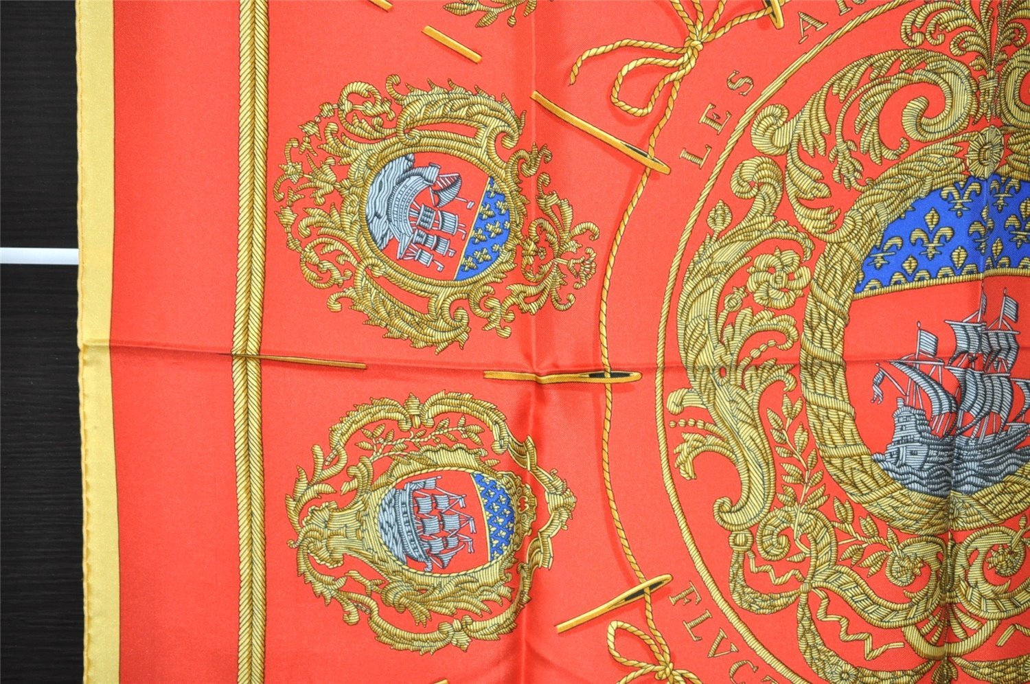 Authentic HERMES Carre 90 Scarf 