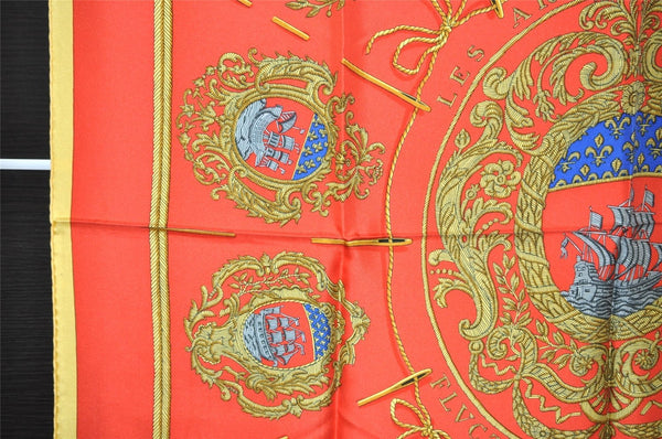 Authentic HERMES Carre 90 Scarf "LES ARMES DE PARIS" Silk Yellow 2100J