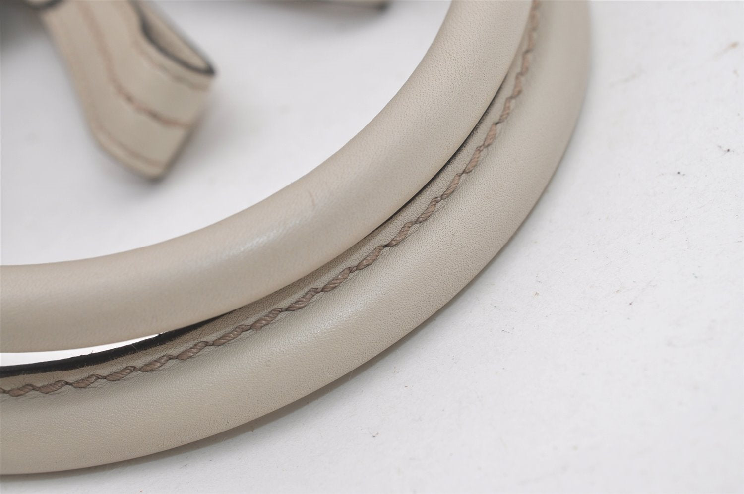 Authentic GUCCI Guccissima Sukey 2Way Tote Bag GG Leather 247902 White 2101J