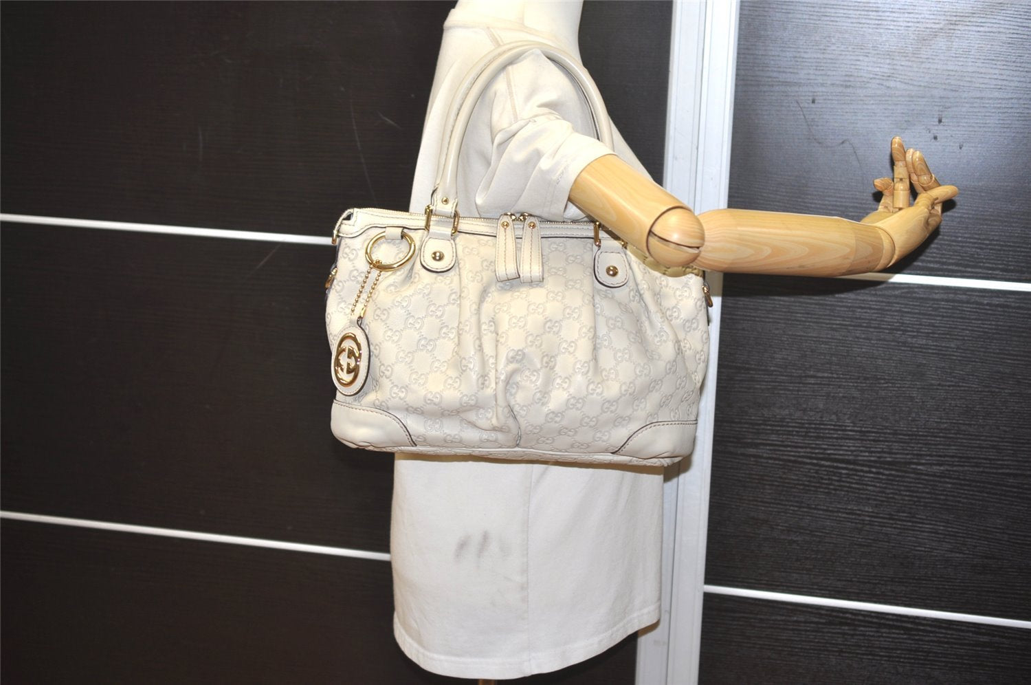 Authentic GUCCI Guccissima Sukey 2Way Tote Bag GG Leather 247902 White 2101J