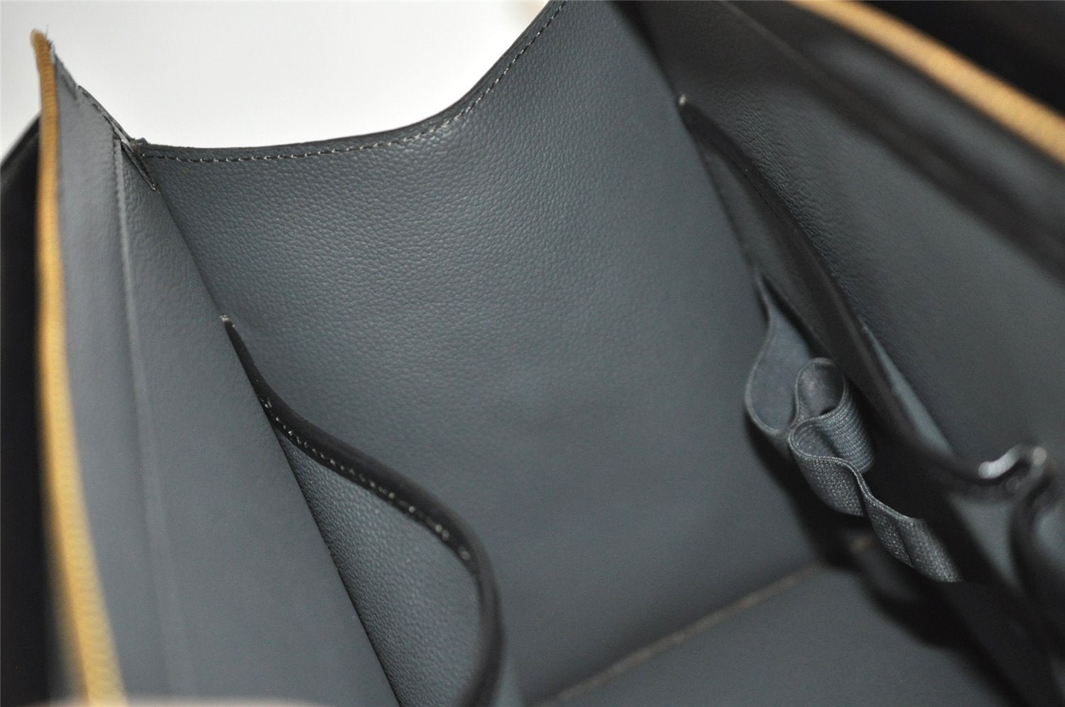 Authentic Louis Vuitton Epi Riviera Hand Bag Black M48182 LV 2102J