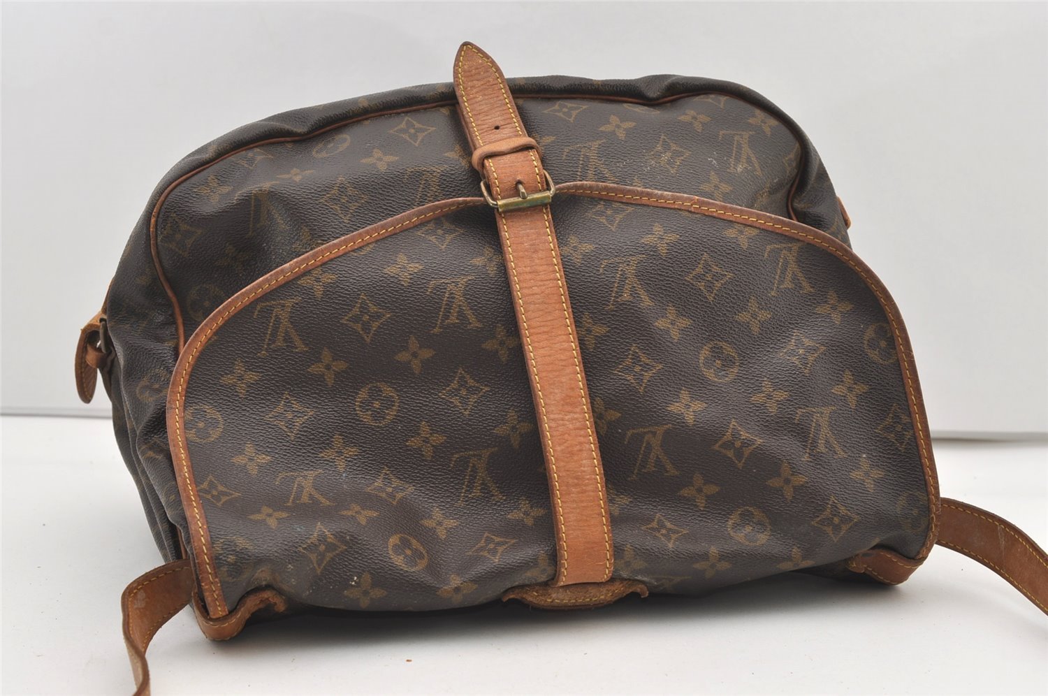 Authentic Louis Vuitton Monogram Saumur 35 Shoulder Cross Bag M42254 LV 2104J