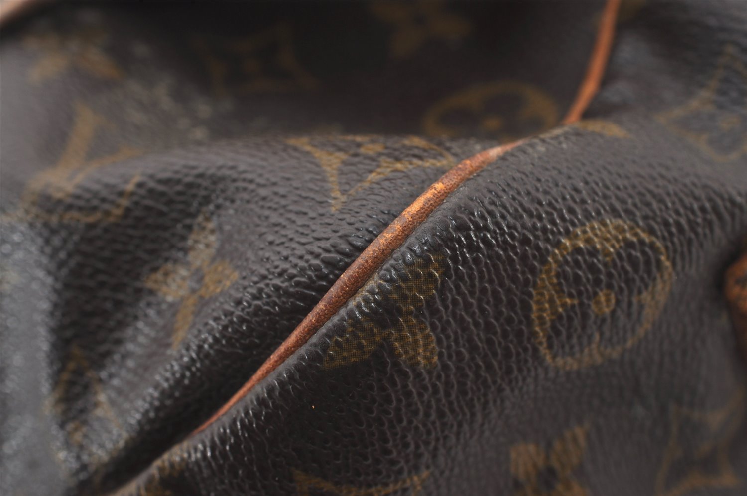 Authentic Louis Vuitton Monogram Saumur 35 Shoulder Cross Bag M42254 LV 2104J