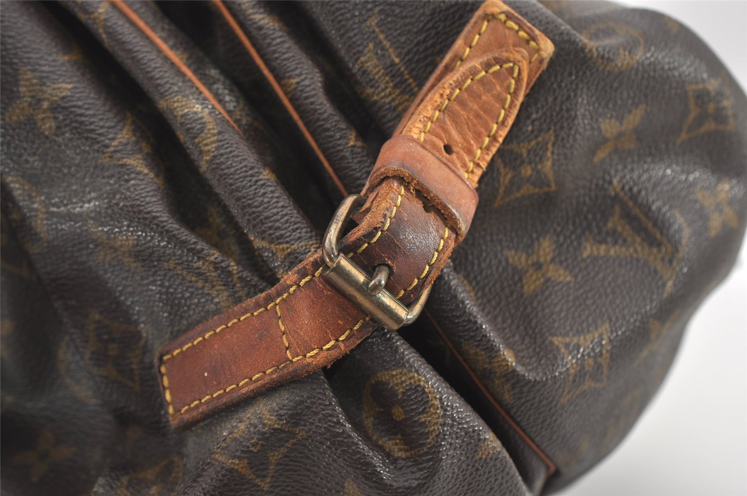 Authentic Louis Vuitton Monogram Saumur 35 Shoulder Cross Bag M42254 LV 2104J