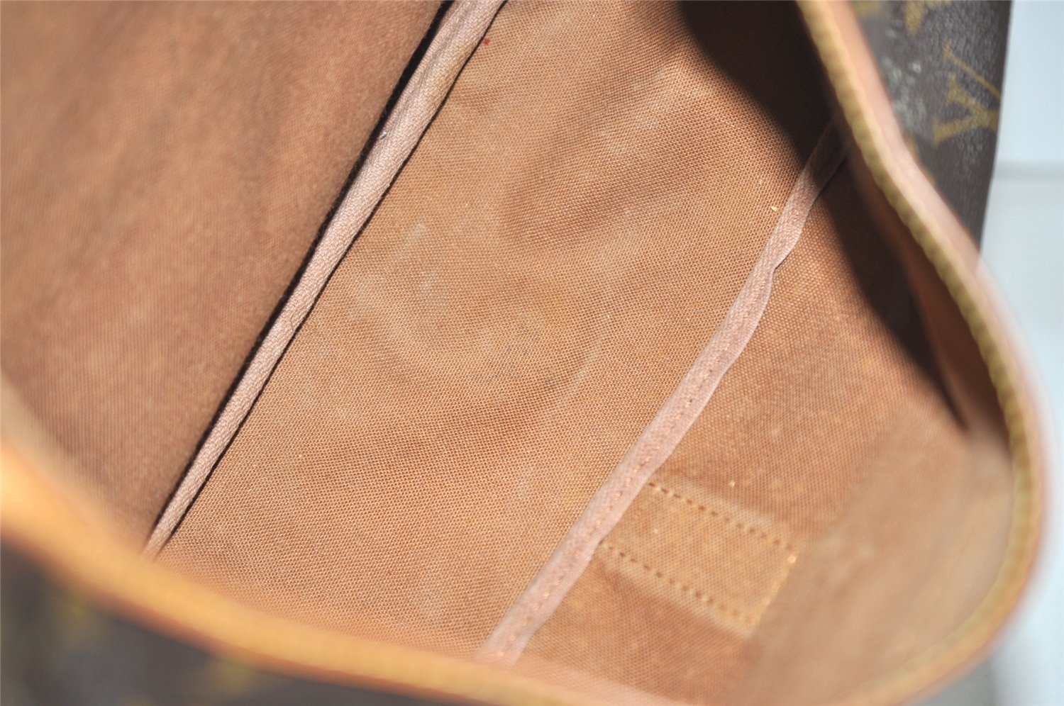 Authentic Louis Vuitton Monogram Saumur 35 Shoulder Cross Bag M42254 LV 2104J