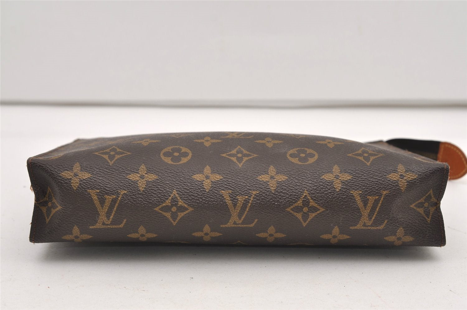 Auth Louis Vuitton Monogram Poche Toilette 26 Cosmetics Pouch Old Model LV 2106J