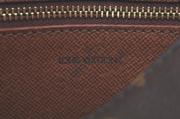 Authentic Louis Vuitton Monogram Saint Cloud MM M51243 Shoulder Cross Bag 2107J