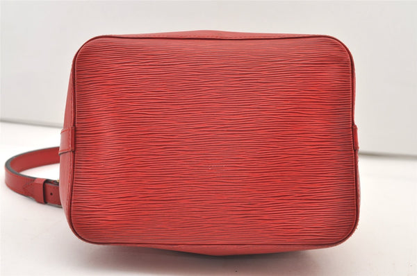 Authentic Louis Vuitton Epi Petit Noe Shoulder Drawstring Bag M44107 Red 2111J