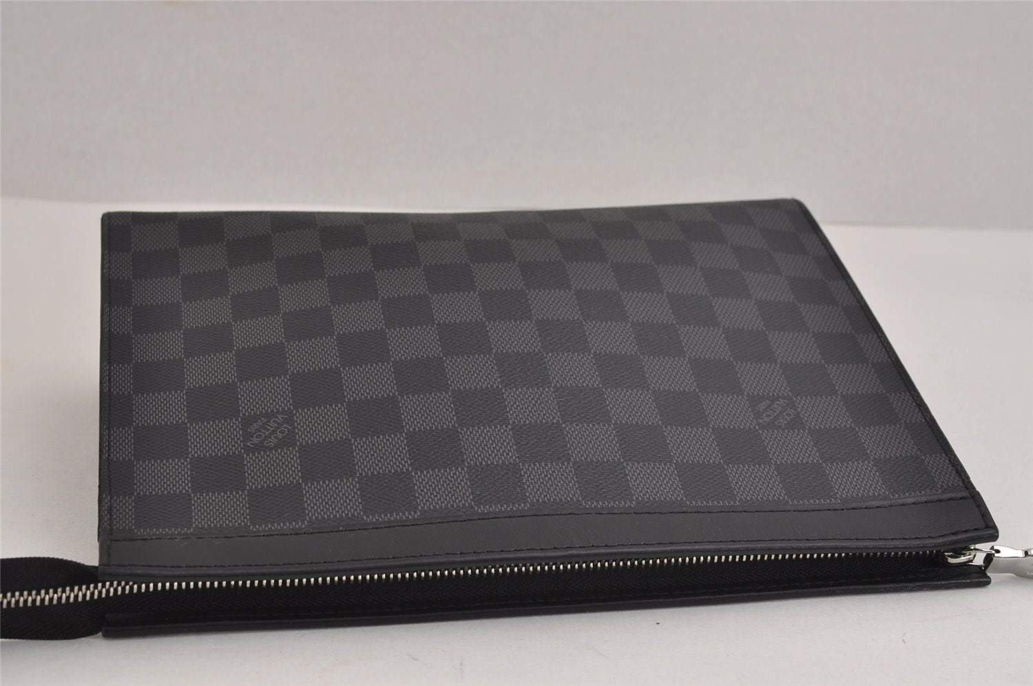 Auth Louis Vuitton Damier Graphite Pochette Voyage MM Clutch Bag N41696 LV 2114J