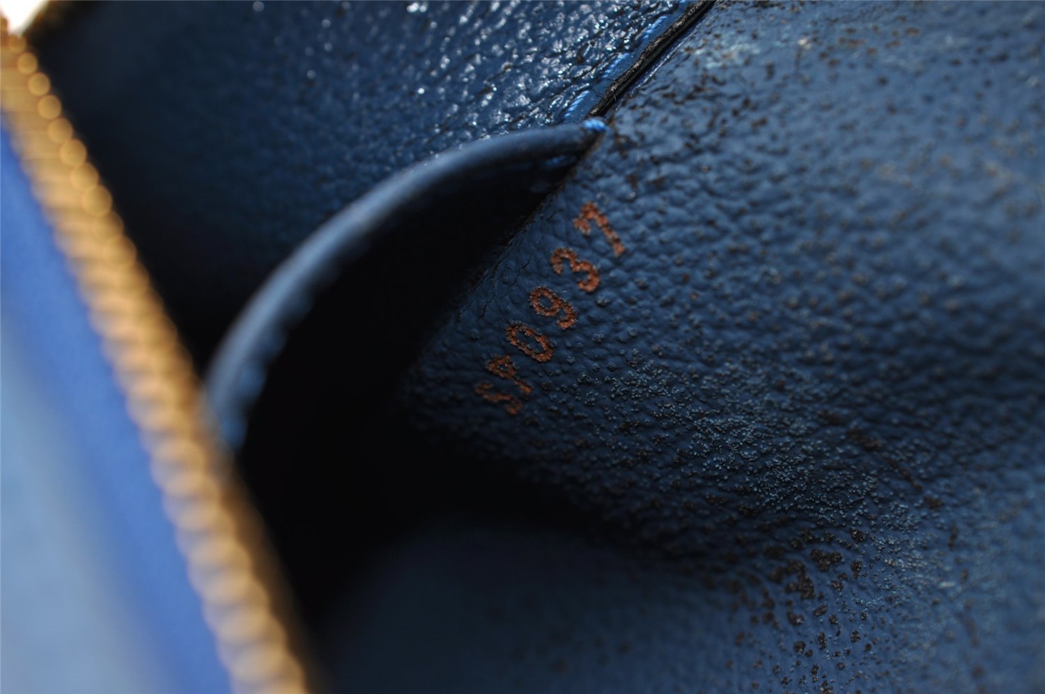 Authentic Louis Vuitton Epi Dauphine GM Cosmetic Pouch Blue M48435 LV 2116I