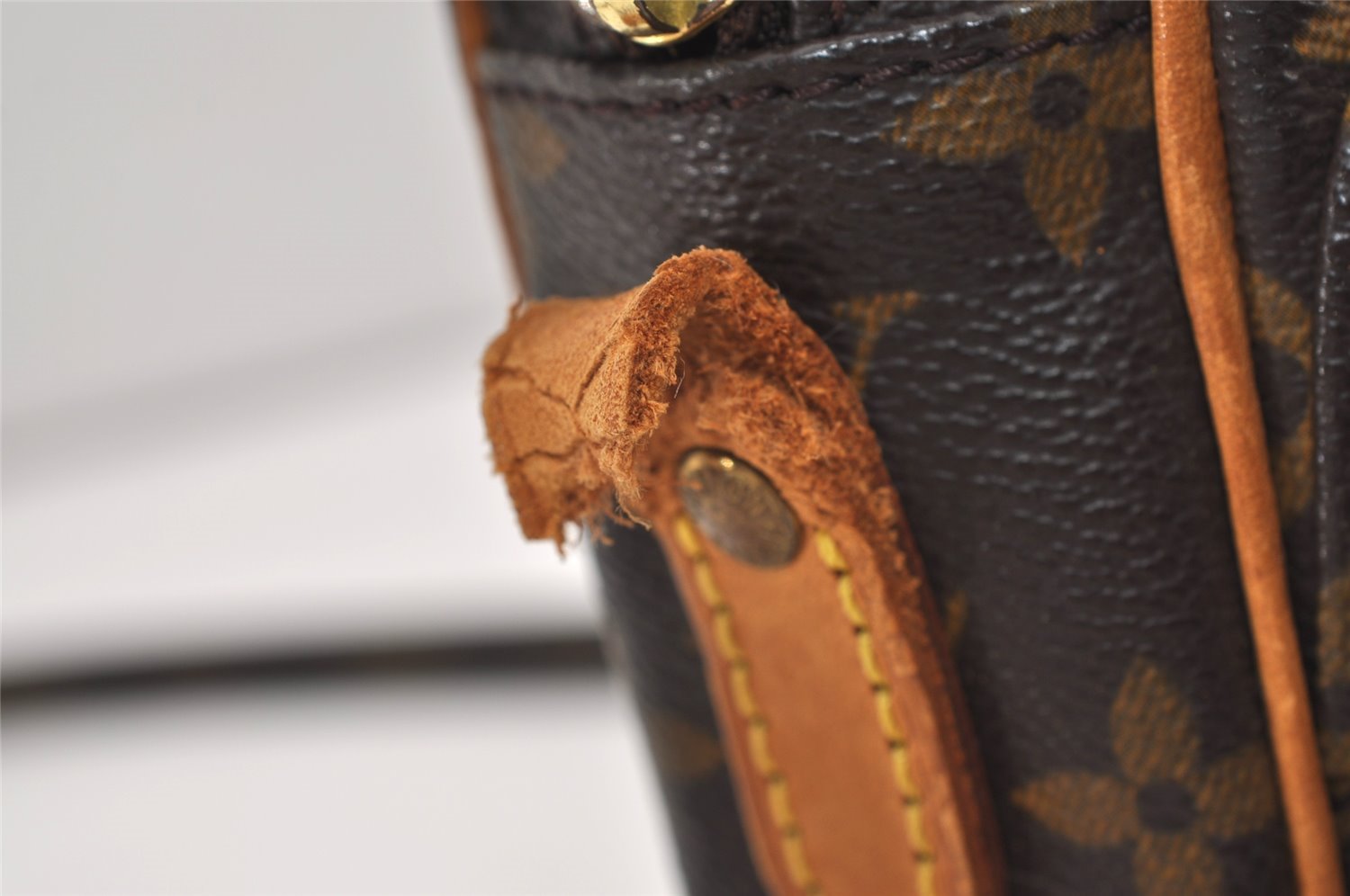 Authentic Louis Vuitton Monogram Amazone Shoulder Cross Bag M45236 Junk 2123J