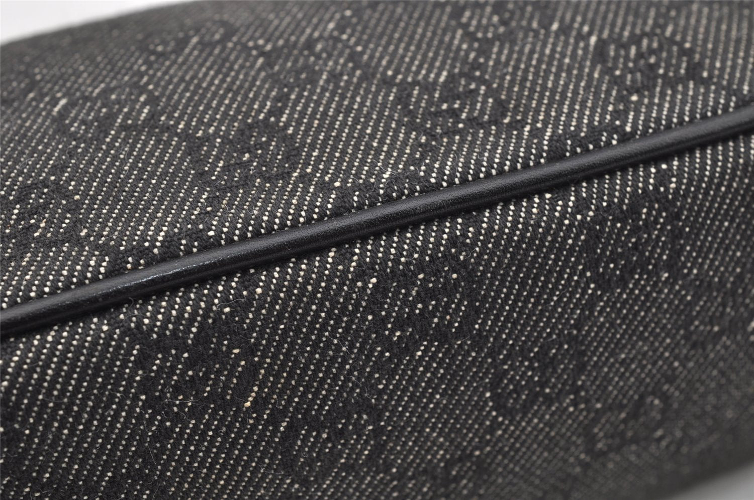 Authentic GUCCI Vintage Hand Bag Pouch Purse GG Canvas Leather 07198 Black 2126I