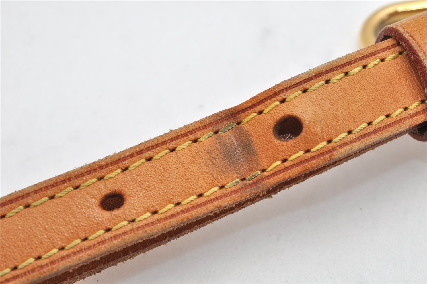 Authentic Louis Vuitton Leather Shoulder Strap Beige 33.7-38.6