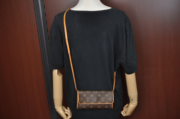 Authentic Louis Vuitton Monogram Pochette Twin PM Shoulder Bag M51854 Junk 2131H