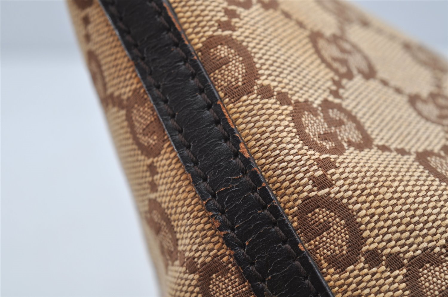 Authentic GUCCI Hand Bag Pouch Purse GG Canvas Leather 0391103 Brown 2146I