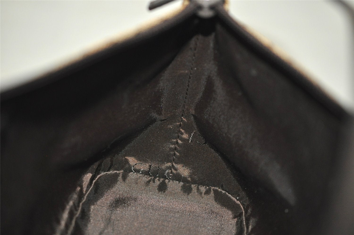 Authentic GUCCI Hand Bag Pouch Purse GG Canvas Leather 0391103 Brown 2146I