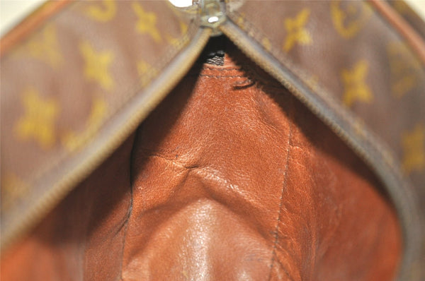 Authentic Louis Vuitton Monogram Nile Shoulder Cross Body Bag Old Model LV 2151K