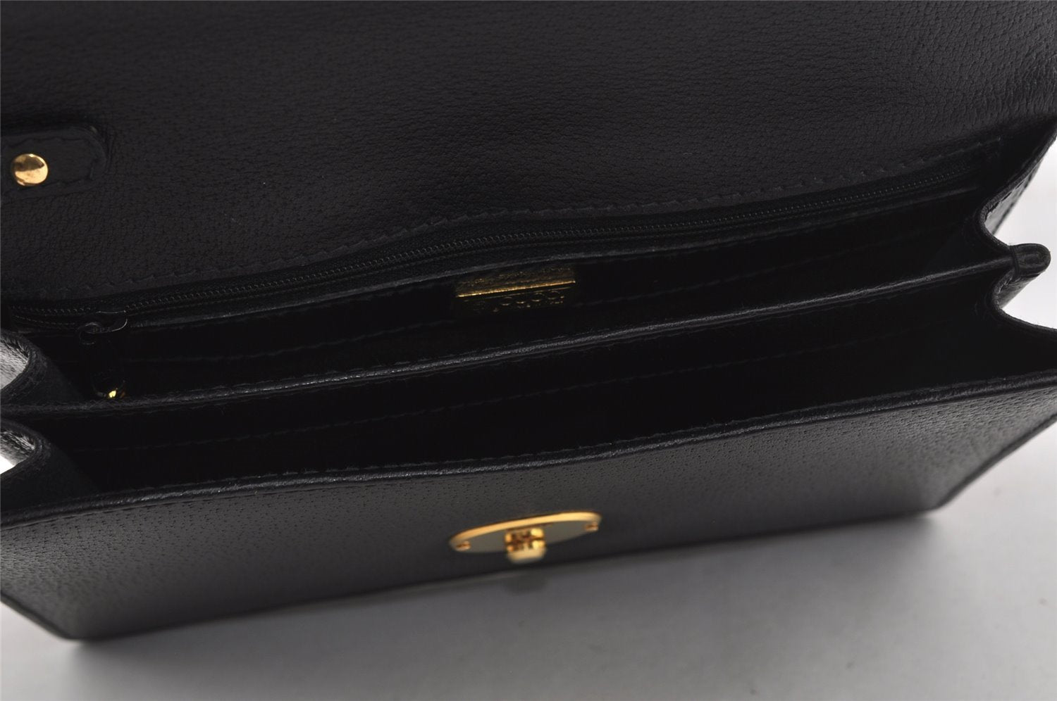 Authentic GUCCI Vintage Clutch Hand Bag Purse Leather Black 2155I