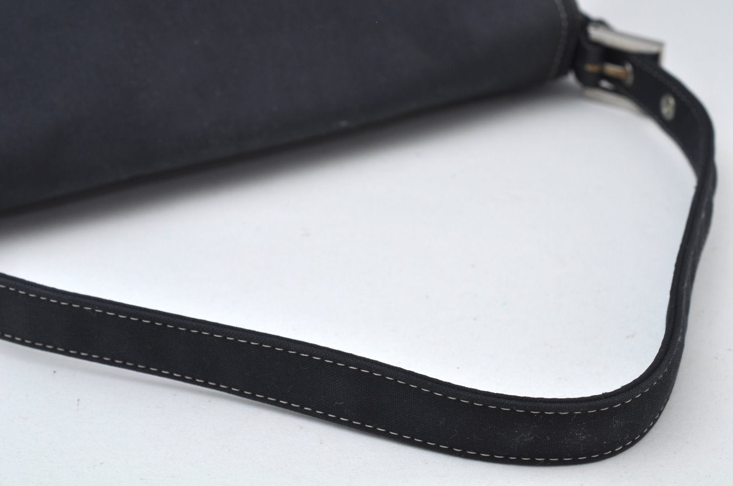 Authentic FENDI Mamma Baguette Shoulder Hand Bag Purse Canvas Navy Blue 2159I