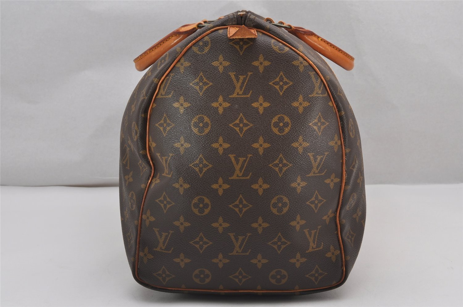 Authentic Louis Vuitton Monogram Keepall 50 Travel Boston Bag M41426 LV 2160J