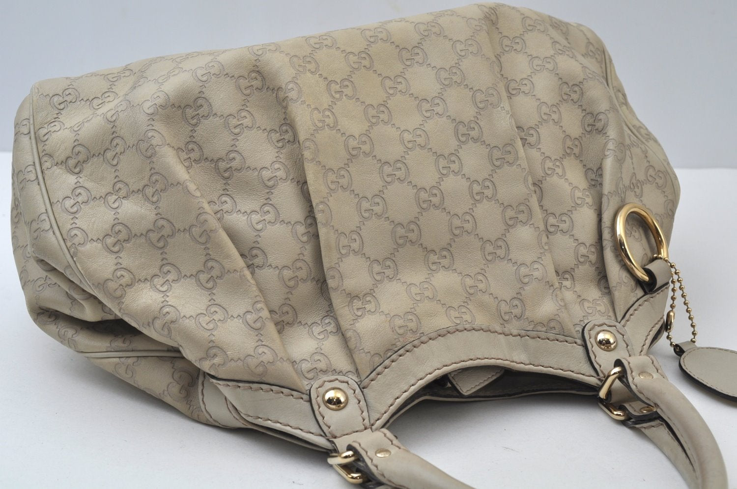Authentic GUCCI Guccissima Sukey Shoulder Tote Bag GG Leather 211944 White 2161J