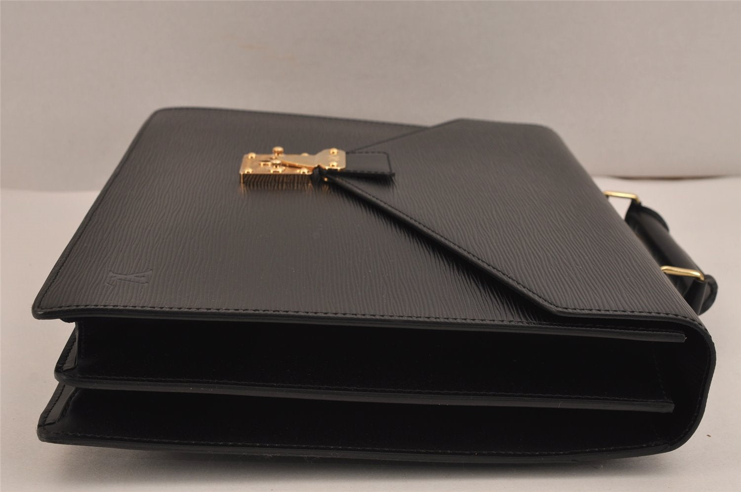 Auth Louis Vuitton Epi Serviette Ambassadeur Briefcase Black M54412 LV 2165J