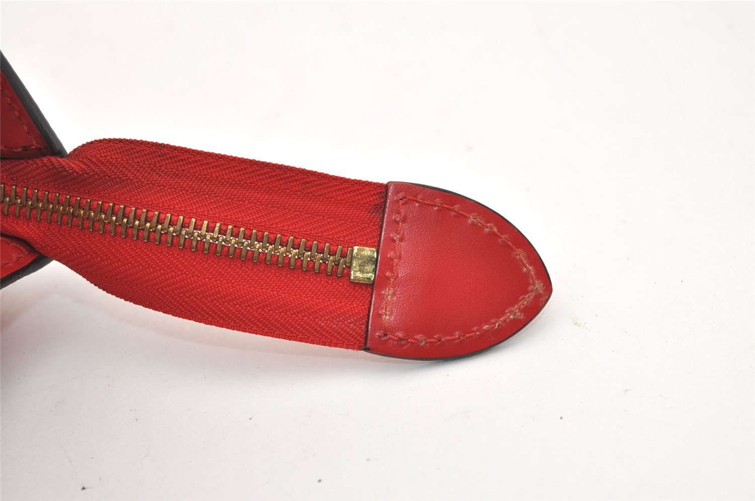 Authentic Louis Vuitton Epi Sac Triangle Hand Bag Red M52097 LV 2167J