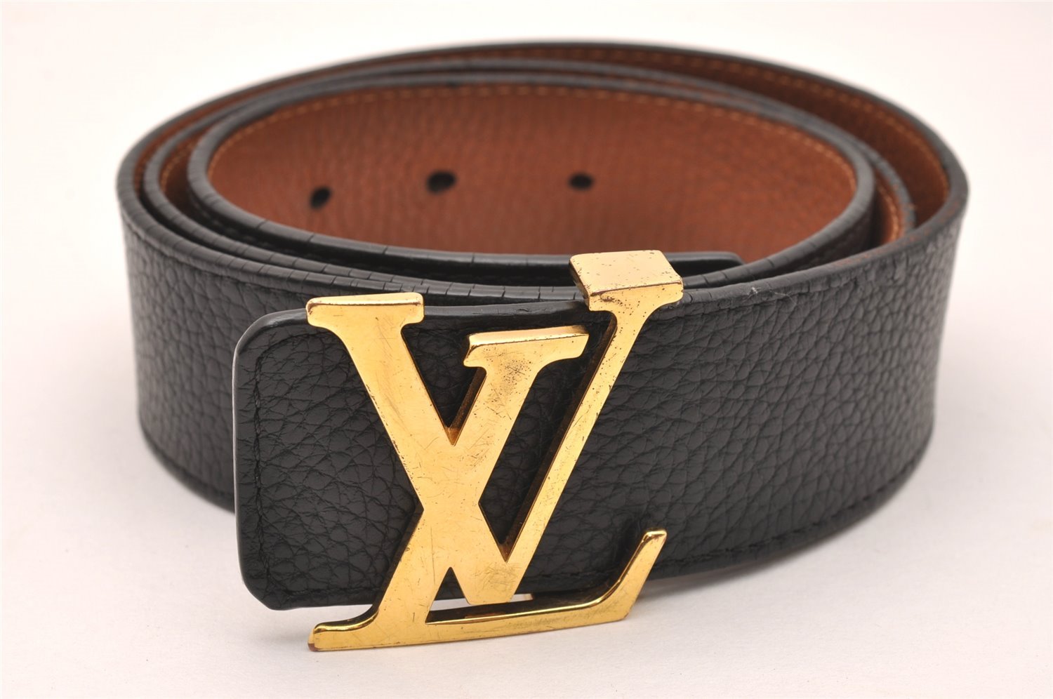 Auth Louis Vuitton Leather Belt Ceinture LV Initial 95cm 37.4