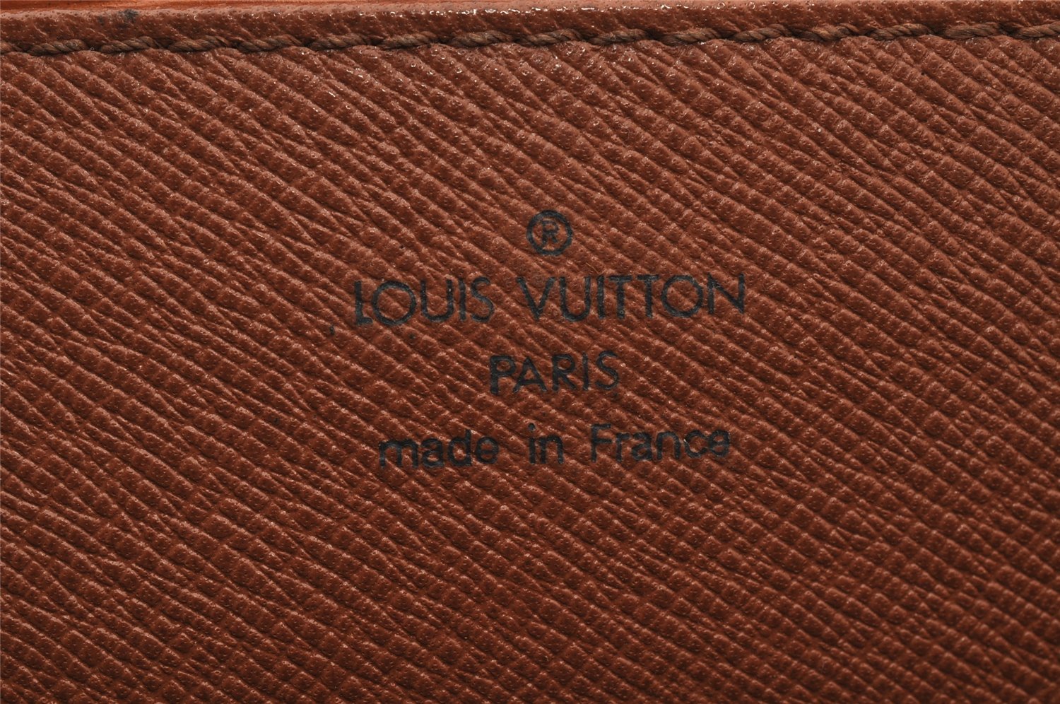 Authentic Louis Vuitton Epi Serviette Conseiller Briefcase Brown M54428 LV 2172J